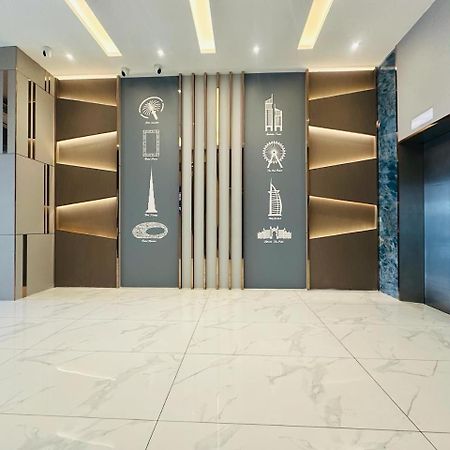 Sky Park Hotel Dubai Exterior photo